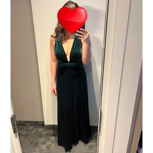 Revelry - Dylan Velvet Dress - Emerald (613)